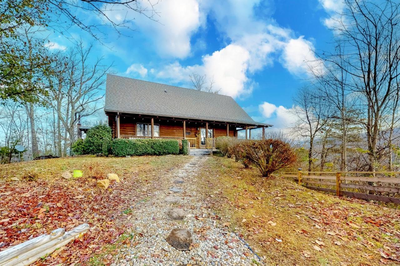 Lazy Bear Lodge Sevierville Eksteriør billede